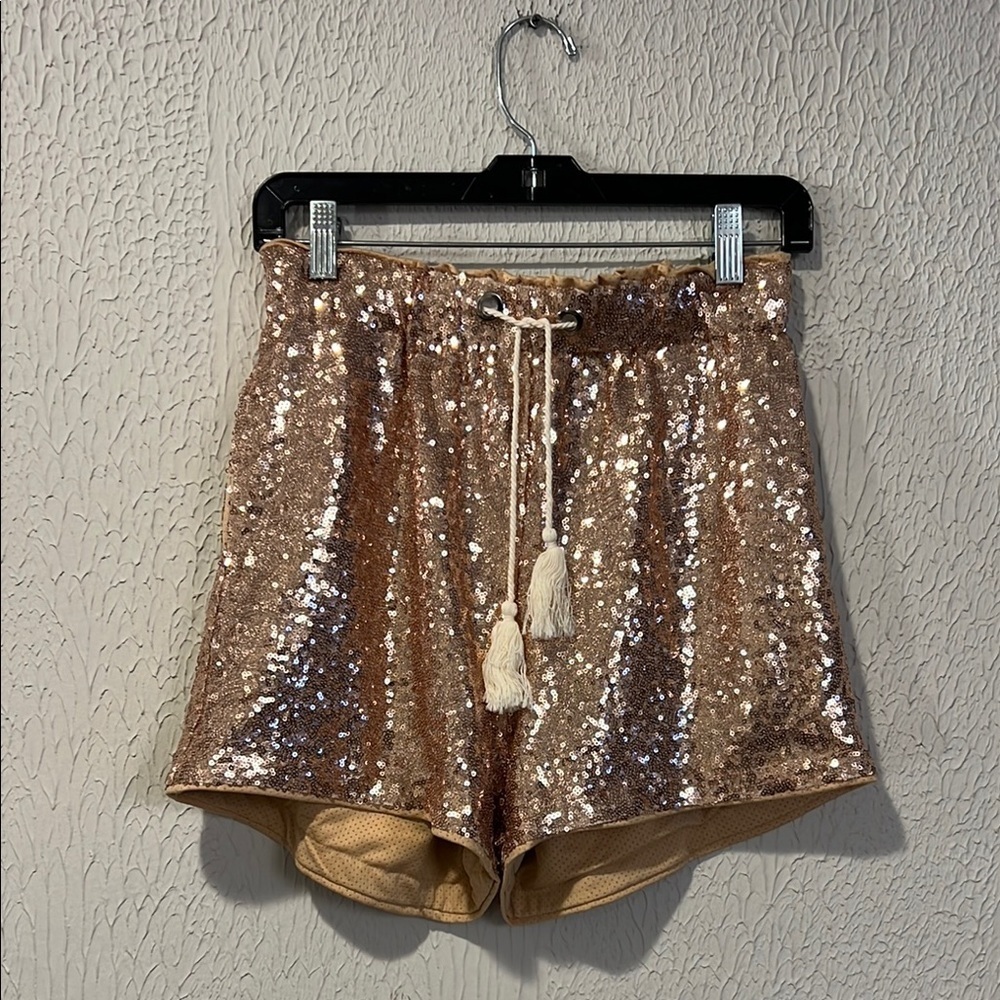 Sequin Champagne color Women's pull on high waisted Shorts size medium - Picture 4 of 10